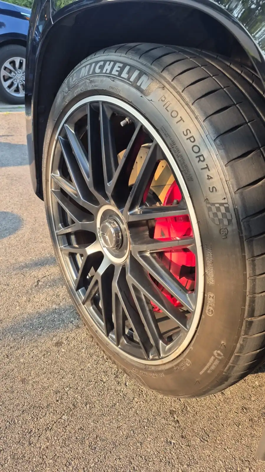 Rim & Tire Detailing โ after